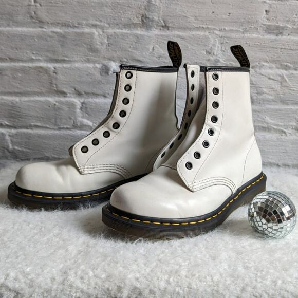 Dr Martens Docs White High Top Leather Combat Boots Kawaii Grunge Biker Shoes - Picture 1 of 9